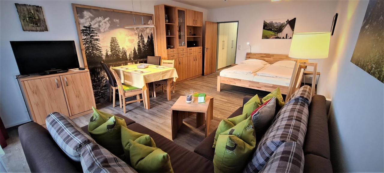 Montana Haus, Fewo A14, A17, B4 Oder C8 Оберстдорф Екстер'єр фото